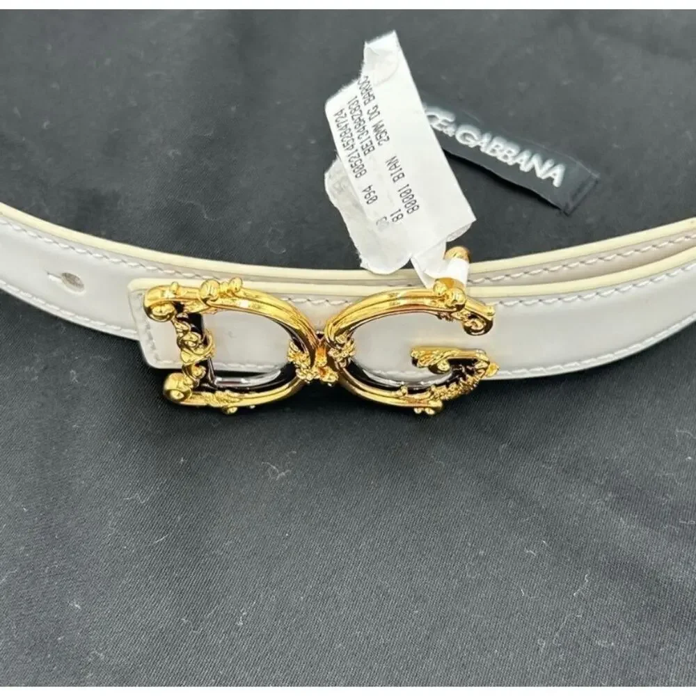 Women’s dolce and Gabbana calf skin leather belt size 70 cm/28 inches made Italy